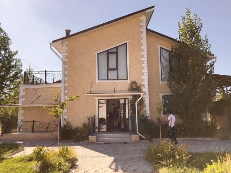 Продается роскошный дом в Киргизия-1